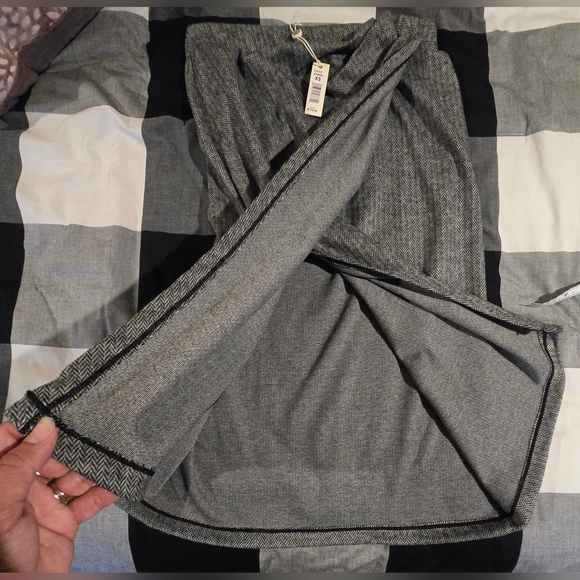 Max Studio Faux Wrap Skirt - Picture 6 of 8